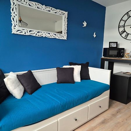 Les Charmilles Bed and Breakfast Escoville Buitenkant foto